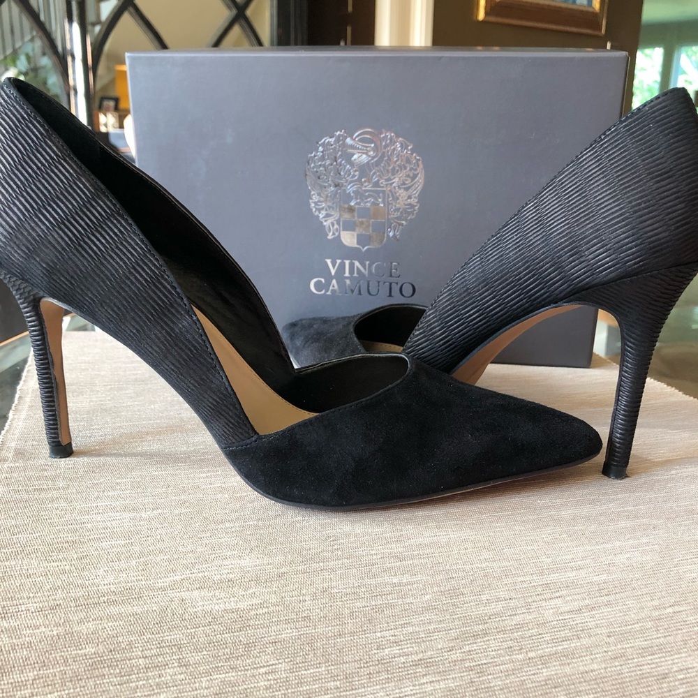 Vince Camuto Black stilettos size 9.5 - worn once
